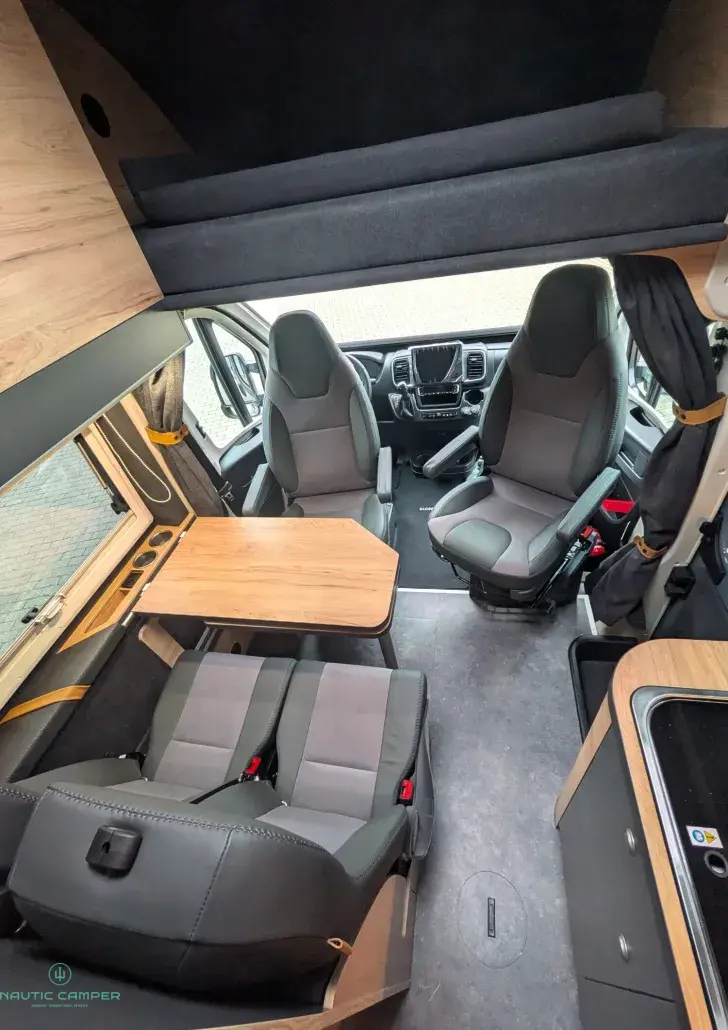 Fahrzeugbild Globe-Traveller Voyager Z Gas FREI I Soft Close I Manufakt.* #11