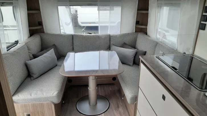 Fahrzeugbild Fendt Tendenza 550 SG Auflastung 2000kg #6