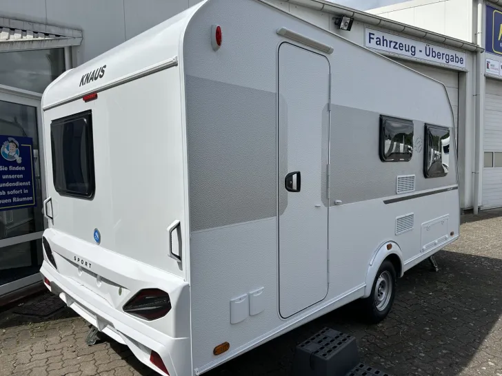 Fahrzeugbild Knaus Sport 420 QD viele Extras ! #3