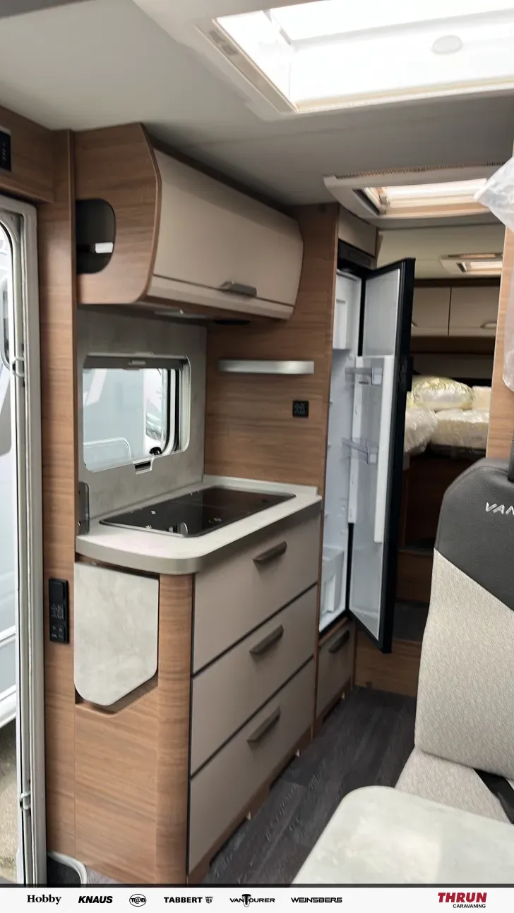 Sicht vorne-hinten Knaus Van TI 650 MEG VANSATION TV*Abstandstempomat