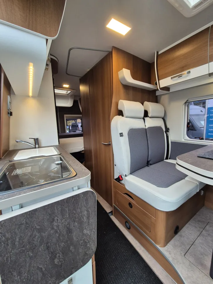 Fahrzeugbild VanTourer Fiat 600 D *Totwinkelass.*Regensensor* #9