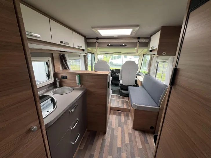 Fahrzeugbild Weinsberg CaraCore 650 MF aus Vermietflotte #9