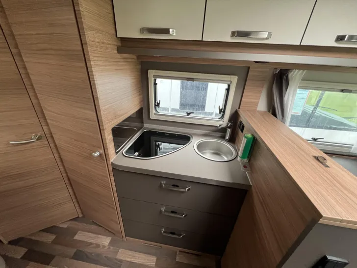 Fahrzeugbild Weinsberg CaraCore 650 MF aus Vermietflotte #14