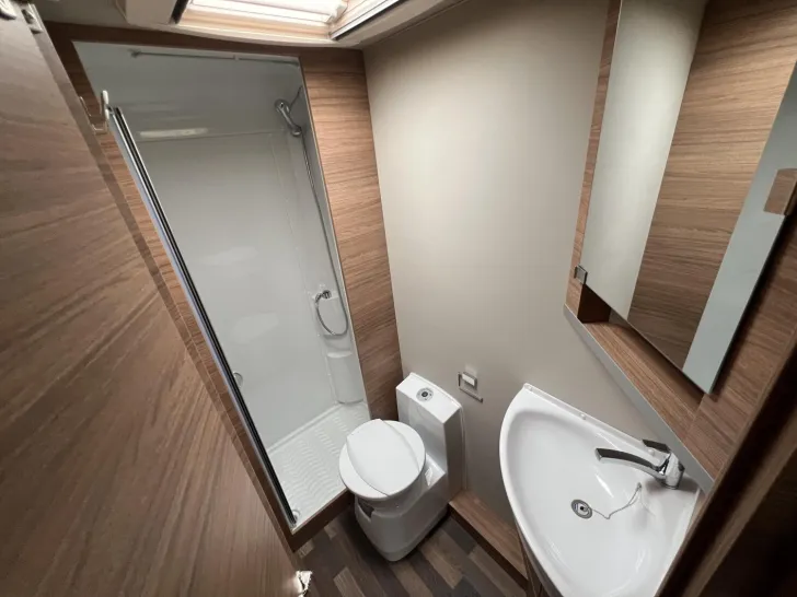 Fahrzeugbild Weinsberg CaraCore 650 MF aus Vermietflotte #18