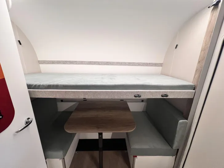 Fahrzeugbild Hobby Beachy 420+ - Modell 2026 #3