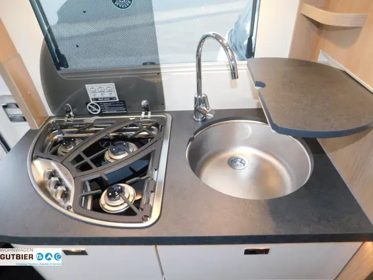 Fahrzeugbild Malibu I 441 LE Ein Hotelbett ist wie fremdgehen #20