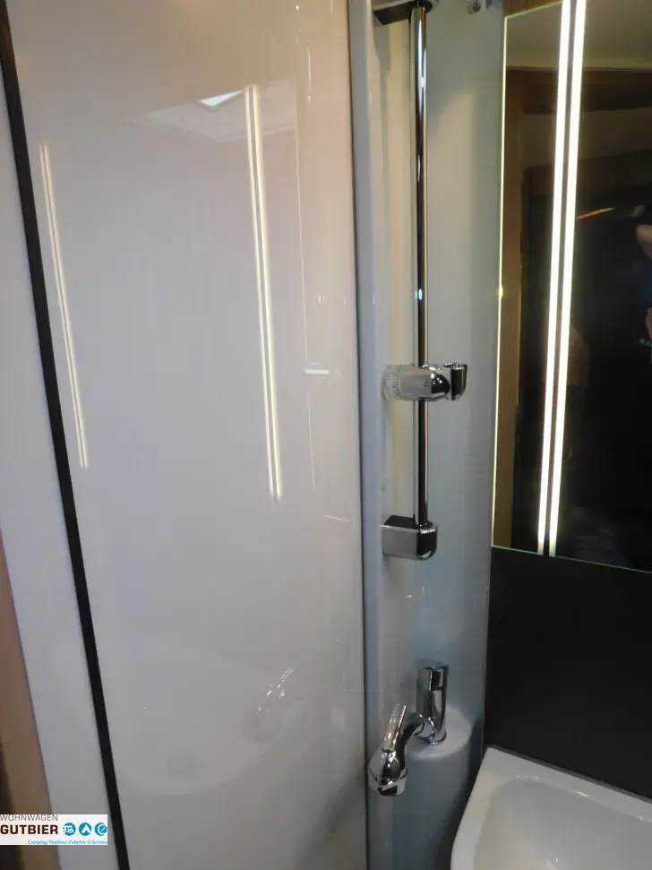 Fahrzeugbild Malibu I 441 LE Ein Hotelbett ist wie fremdgehen #23