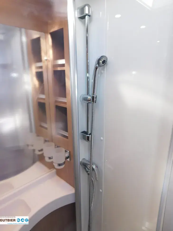 Fahrzeugbild Malibu I 460 LE REDUZIERT ! #26