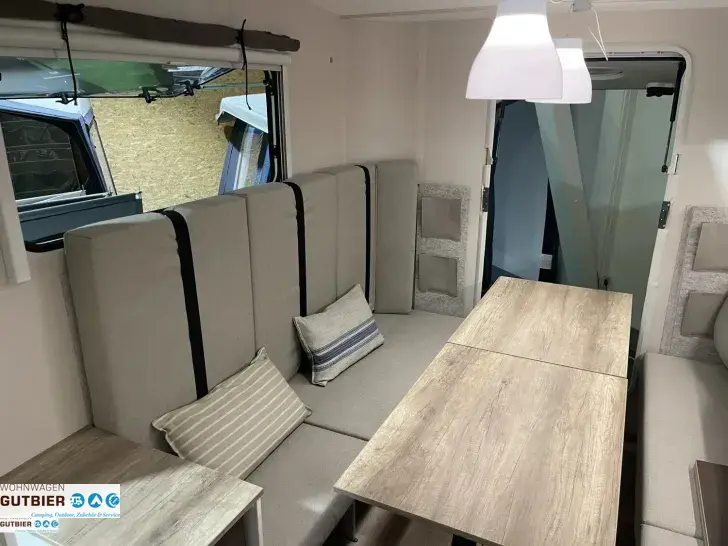 Fahrzeugbild Hobby Beachy 360 #6