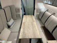 Fahrzeugbild Hobby Beachy 360 #7