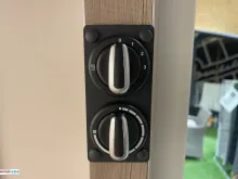 Fahrzeugbild Hobby Beachy 360 #9