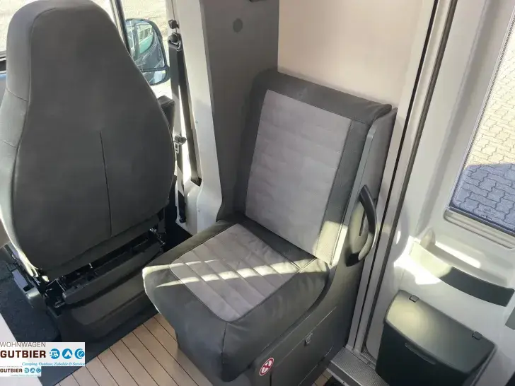 Fahrzeugbild Hobby Prestige T 710 GE #6