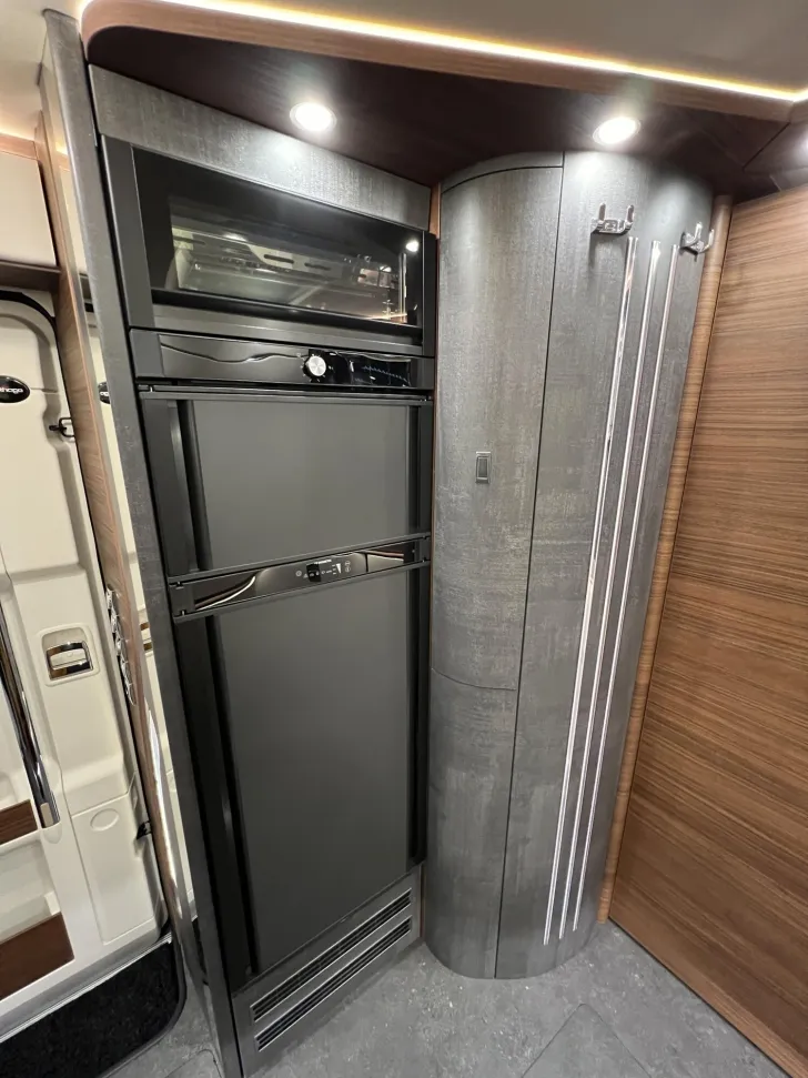 Fahrzeugbild Carthago chic c-line I 4.9 LE L Mercedes (335) #22