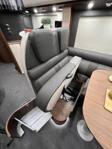 Fahrzeugbild Carthago chic c-line I 4.9 LE L Mercedes (335) #40