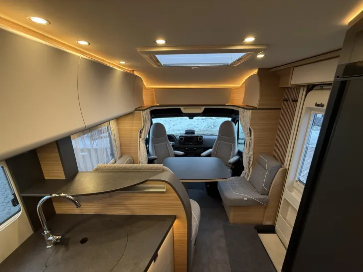 Fahrzeugbild Malibu T 470 RB LE K comfort Mercedes #9