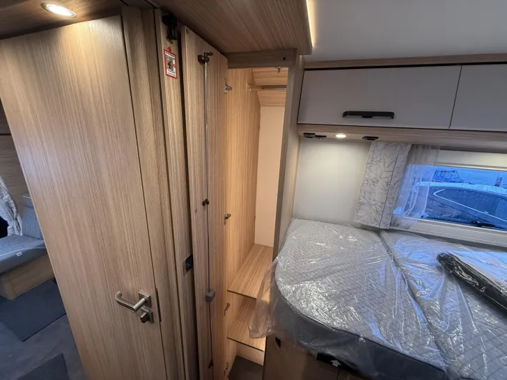 Fahrzeugbild Malibu T 470 RB LE K comfort Mercedes #19