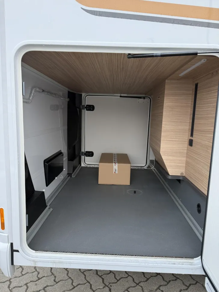 Fahrzeugbild Malibu T 470 RB LE K comfort Mercedes #6