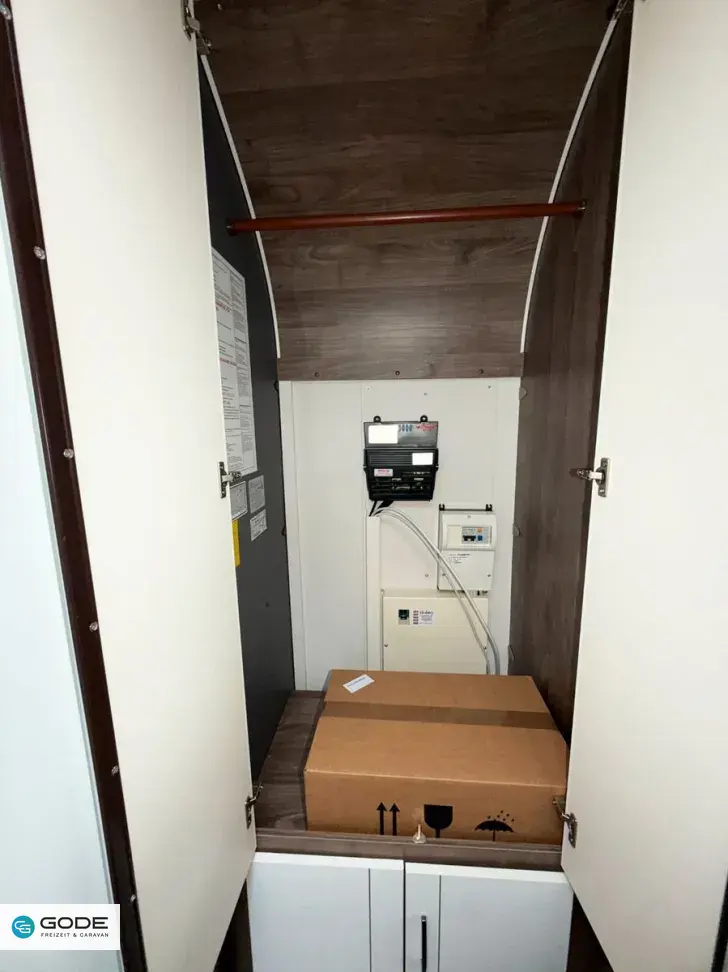 Fahrzeugbild Hobby Excellent Edition 545 KMF/GARAGE/TOP Ausstattung #23