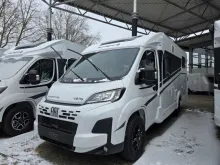 Fahrzeugbild Sunlight Fiat V 67 S #2