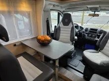 Fahrzeugbild Sunlight Fiat V 67 S #6