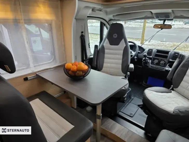 Fahrzeugbild Sunlight Fiat V 67 S #6