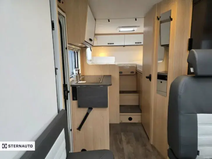 Fahrzeugbild Sunlight Fiat V 67 S #12