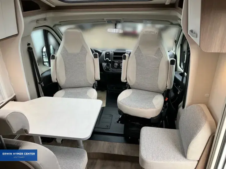 Fahrzeugbild Carado V 132 #13