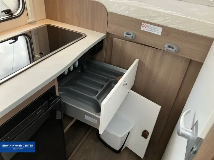 Fahrzeugbild Carado V 132 #27