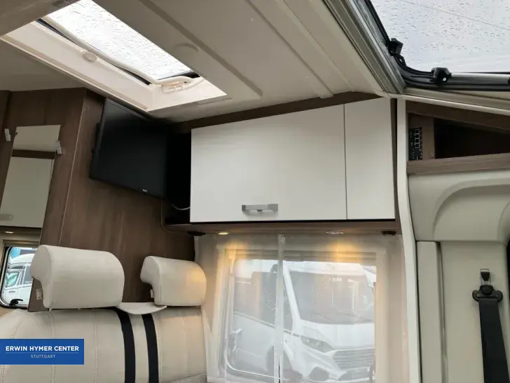 Fahrzeugbild Carado V 132 #29