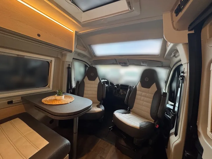 Fahrzeugbild Sunlight Camper Van CLIFF 600 X #8