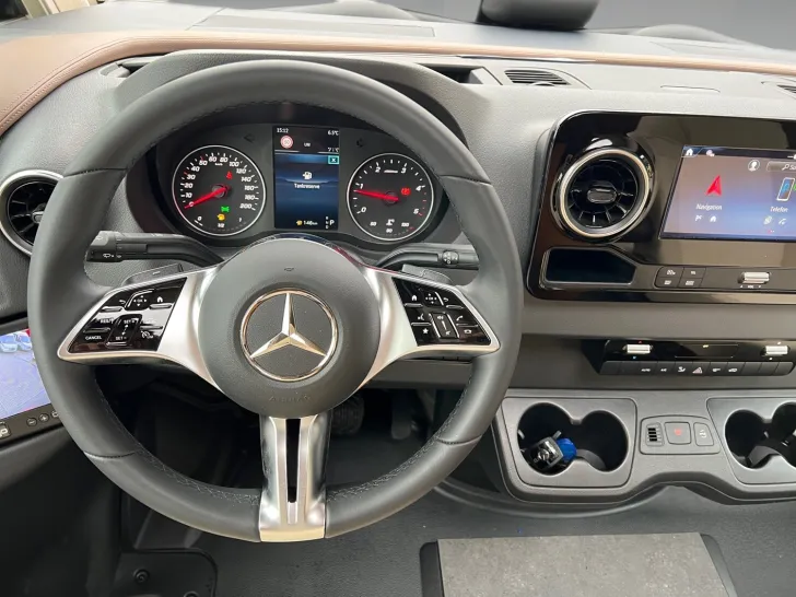 Fahrzeugbild Carthago chic c-line I 4.9 LE Mercedes (322) #10