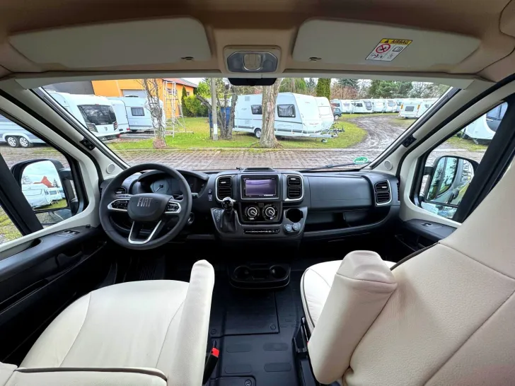 Fahrzeugbild Bürstner B66 C 600 voraussichtlich verfügbar ab Juli 2026 #8