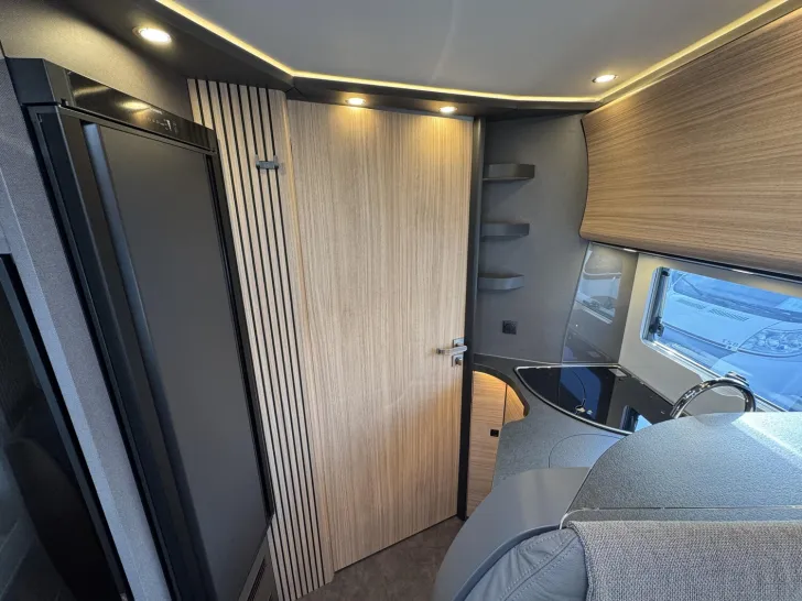 Fahrzeugbild Malibu I 470 RB LE K comfort Mercedes #25