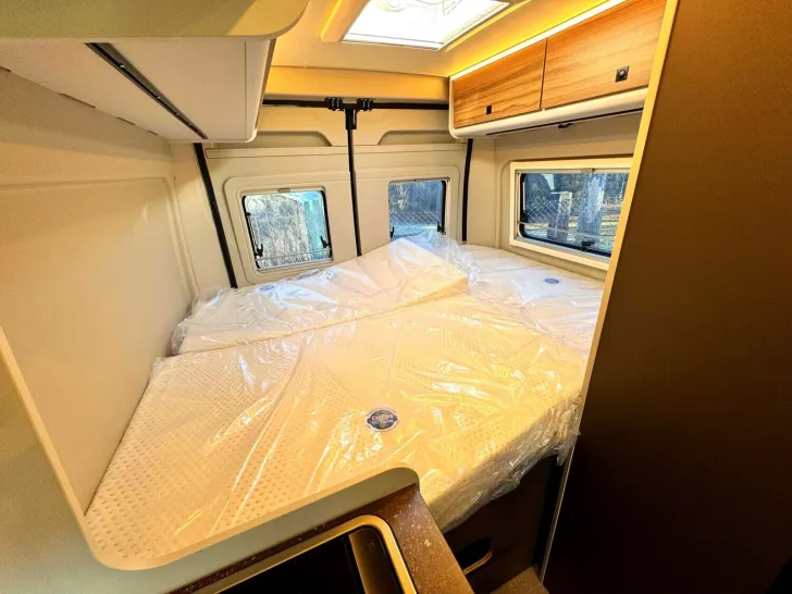 Fahrzeugbild Bürstner B66 C 600 #16