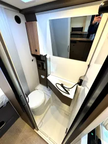 Fahrzeugbild Bürstner B66 C 600 #17