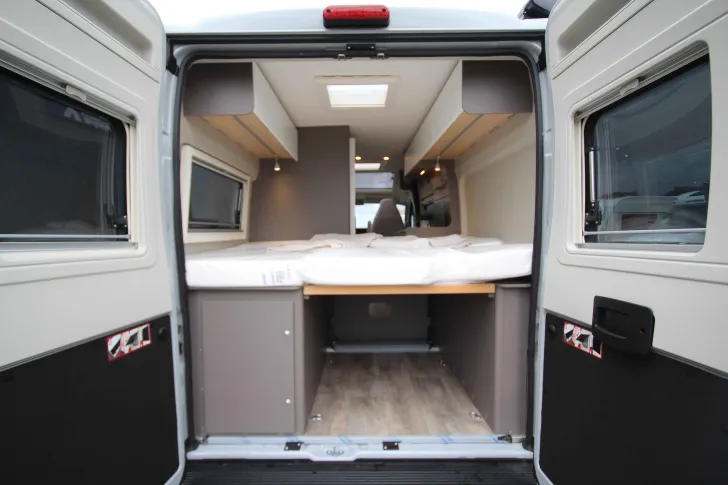 Fahrzeugbild Roadfans Hopper 600 Automatik | Markise | Design-P #12