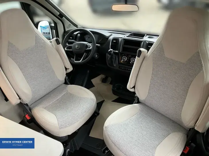 Fahrzeugbild Carado V 337 #13