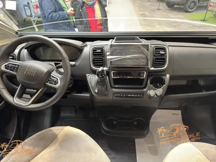 Fahrzeugbild Forster Livin Up Pro 636 EBL VIBE Edition #19