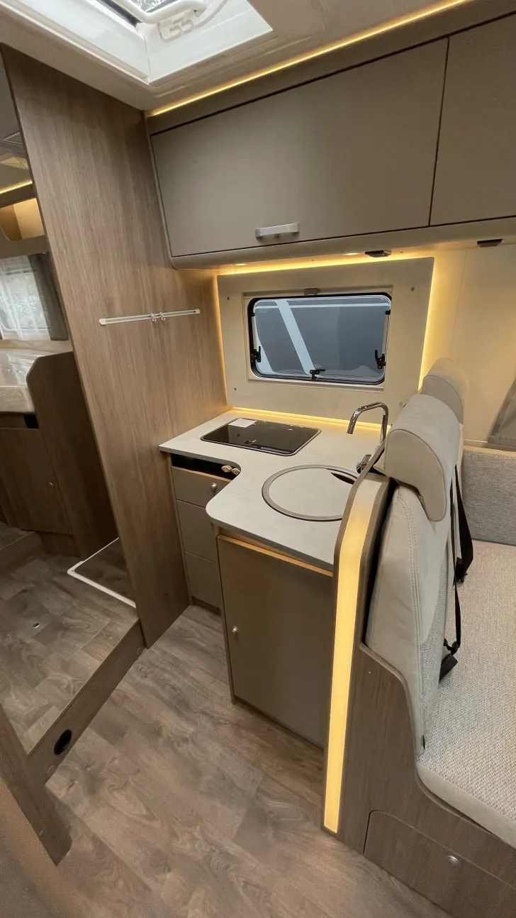 Fahrzeugbild Carado T 447 #13