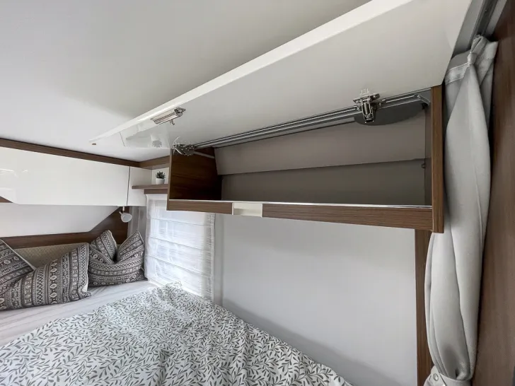 Fahrzeugbild Hymer B-MC I 600 WhiteLine *5.Sitzpl.*Solar*Dachklima #14