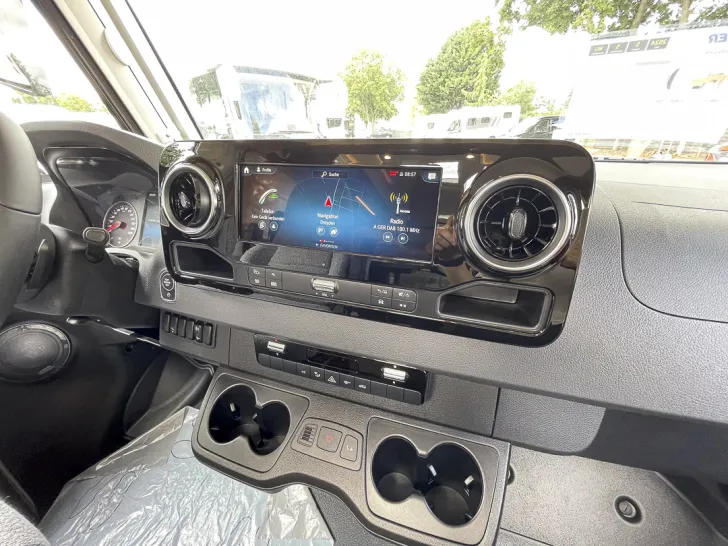 Fahrzeugbild Hymer B-MC I 600 WhiteLine *5.Sitzpl.*Solar*Dachklima #24