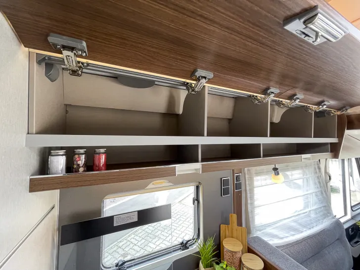 Fahrzeugbild Hymer B-MC I 600 WhiteLine *5.Sitzpl.*Solar*Dachklima #26