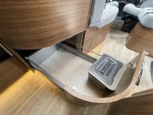 Fahrzeugbild Hymer B-MC I 600 WhiteLine *5.Sitzpl.*Solar*Dachklima #28