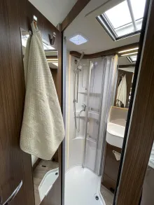 Fahrzeugbild Hymer B-MC I 600 WhiteLine *5.Sitzpl.*Solar*Dachklima #31