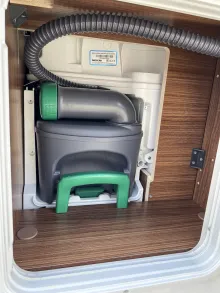 Fahrzeugbild Hymer B-MC I 600 WhiteLine *5.Sitzpl.*Solar*Dachklima #32