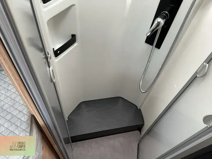 Fahrzeugbild Malibu I 470 RB LE K comfort Preishammer! MB Modell 26 #22