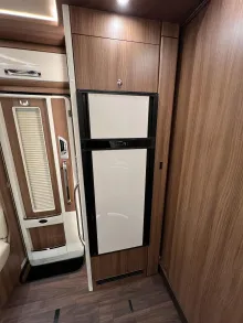 Fahrzeugbild Carthago chic e-line I 61 XL LE Mercedes (328) #23
