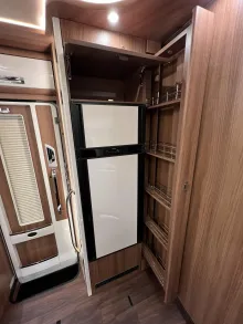 Fahrzeugbild Carthago chic e-line I 61 XL LE Mercedes (328) #24