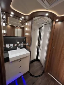 Fahrzeugbild Carthago chic e-line I 61 XL LE Mercedes (328) #36