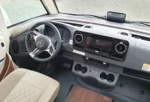 Fahrzeugbild Carthago chic e-line I 50 LE DA Mercedes #8